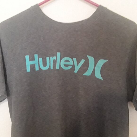 Mens Hurley Medium Gray w/ Turquoise Logo, Made With Nike Dri-Fit Crew T-Shirt - Picture 2 of 5